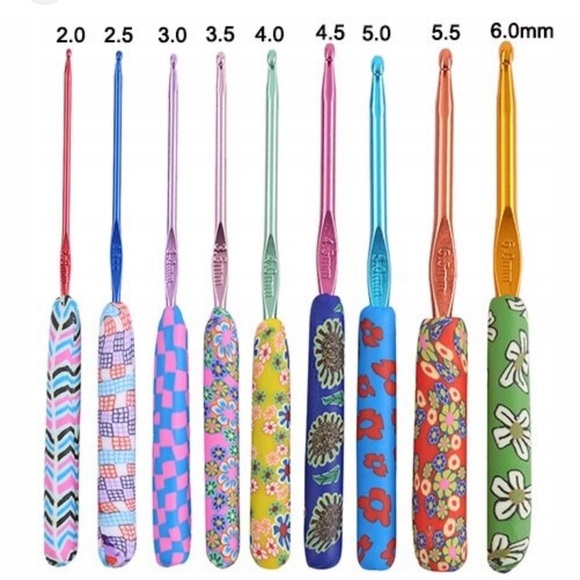 9Pcs Crochet Hook / Knitting Needles Set With Fancy Markings Handle - Picture 5 of 9